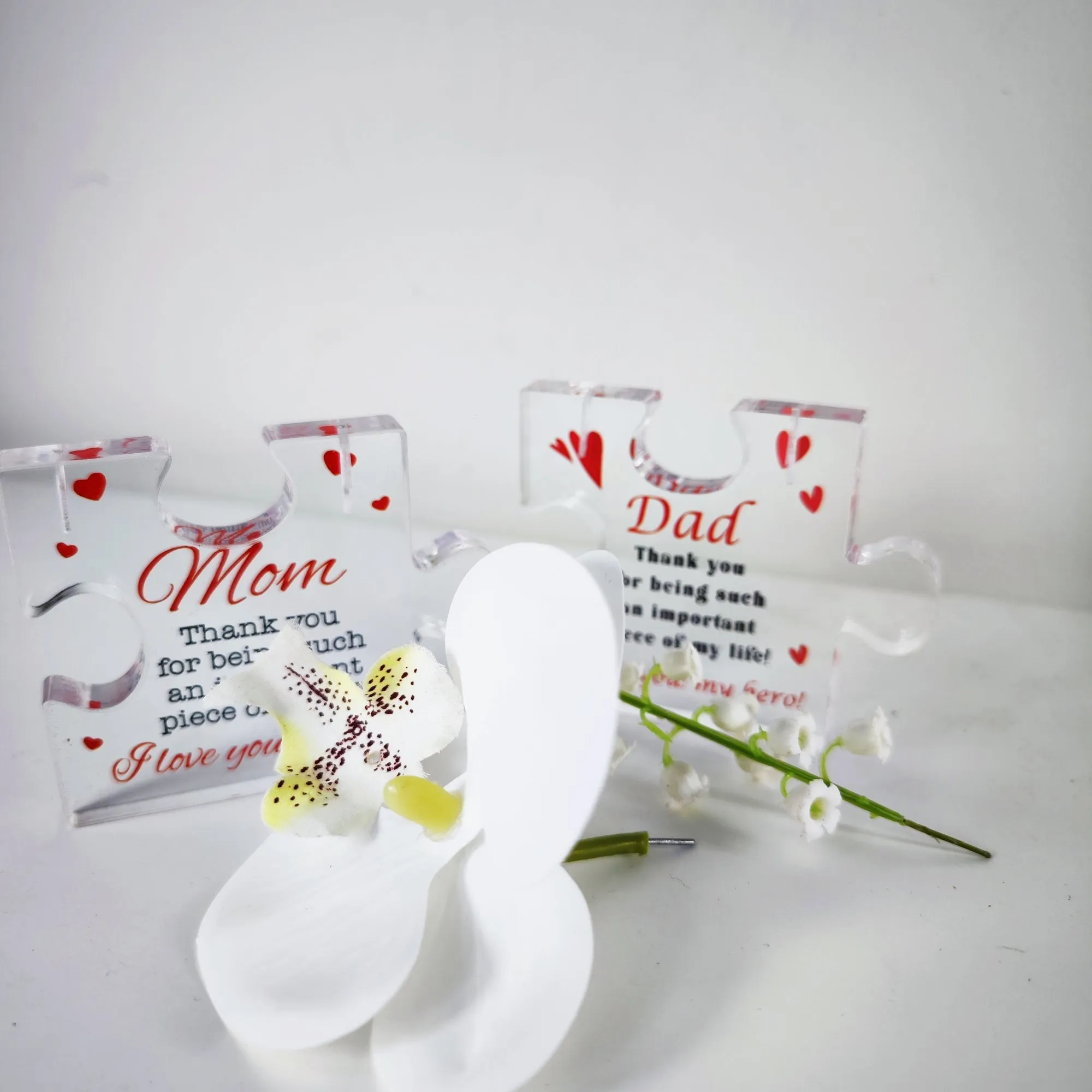 Bulk Sympathy Gifts Memorial Bereavement Gifts Artificial Floral In Acrylic Heart Condolence Remembrance Gifts for Loss of Loved One Wholesale