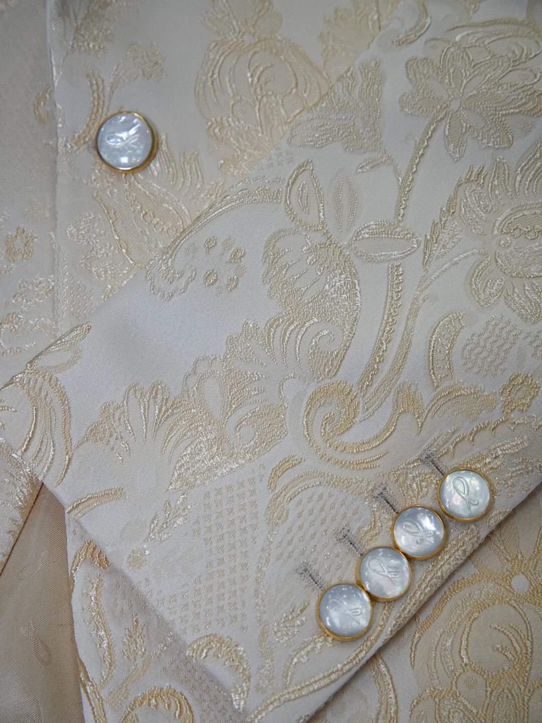 Oro Vittoriana Jacket @ The Vault