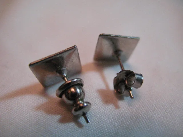 VINTAGE TEAL BLUE Enamel Diamond-Shape STUD STUDS STUDDED Womens EARRINGS Set Jewelry